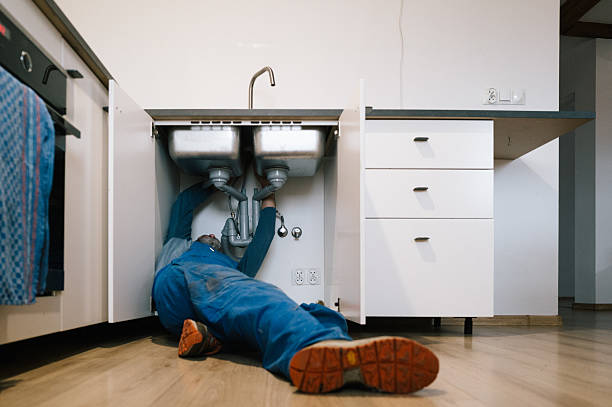 Professional Leak Detection technician working in Barboursville, WV